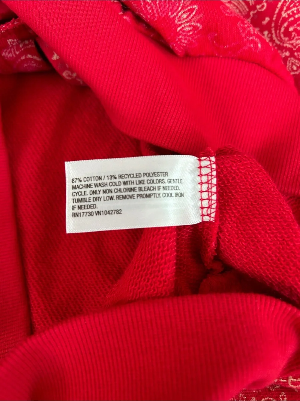 NWT Wild Fable - Women's Split Neck French Terry Pullover Sweatshirt Red Large - Picture 5 of 6